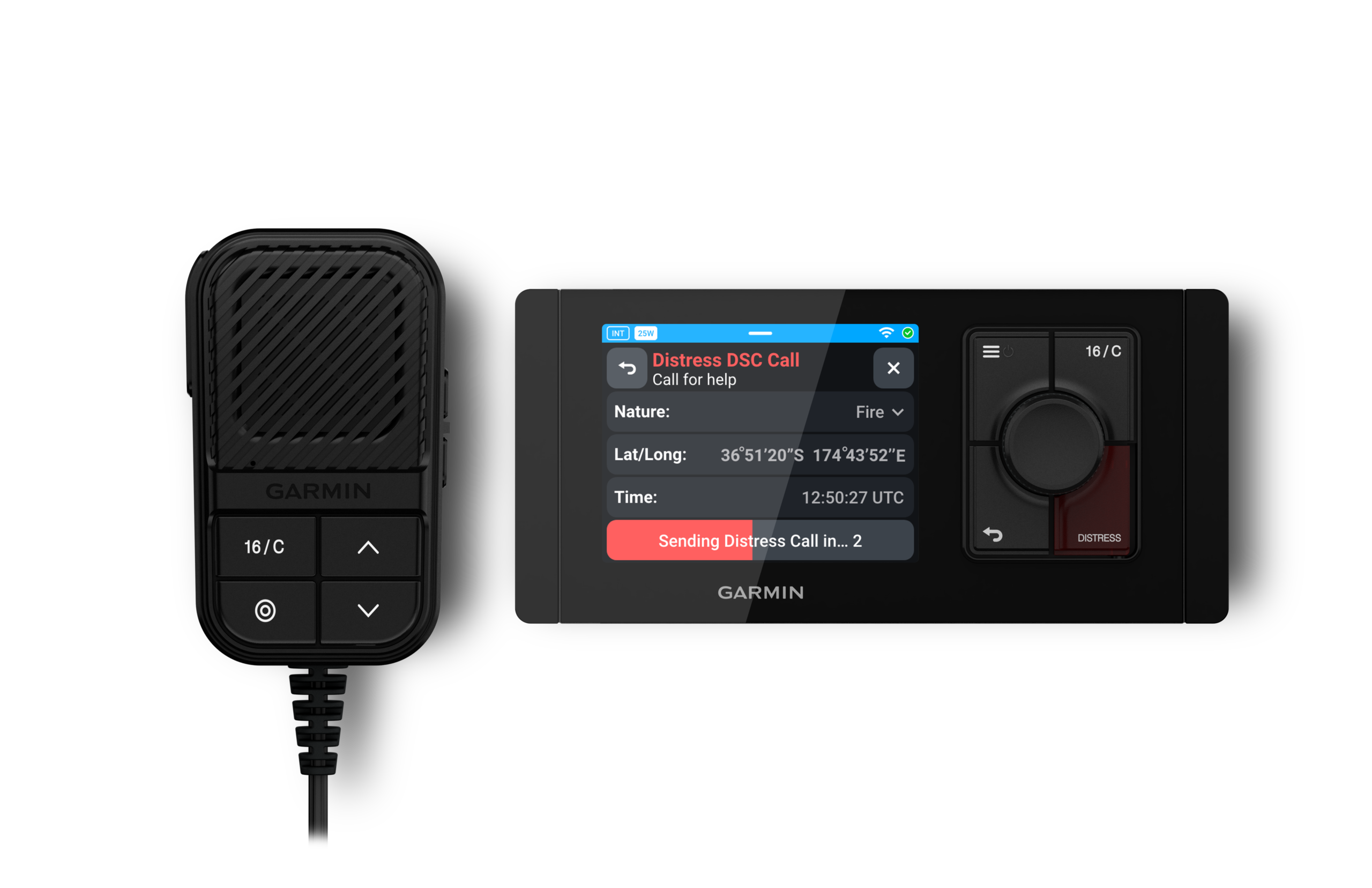 Garmin_Signal_Marine_VHF_Radio_And_Remote_HR_Front_Packaging_0013_Garmin_Signal_VHF_Distress